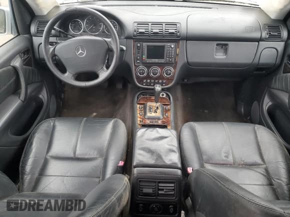 ✅ 2005 Mercedes-Benz M 500 • VIN: 4JGAB75E55A526309 • Lot: 51478095. Listed on Copart with 185,992 mi. Free auction sales archive from the USA and detailed vehicle history report at DreamBid. Image 8.