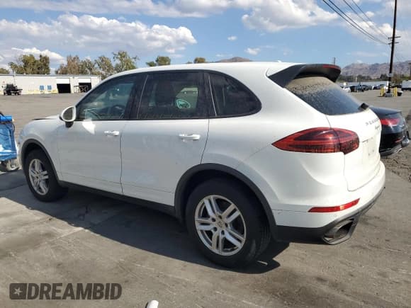 ✅ 2016 Porsche Cayenne • VIN: WP1AA2A2XGKA09329 • Lot: 81347585. Wystawiony na Copart z przebiegiem 131 925 mil. Bezpłatny archiwum sprzedaży aukcyjnych z USA i szczegółowy raport historii pojazdu na DreamBid. Zdjęcie 2.