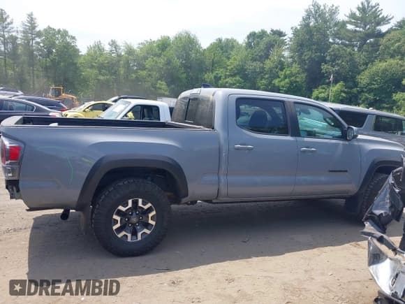 ✅ 2020 Toyota Tacoma SR5 • VIN: 3TMDZ5BN7LM089659 • Lot: 42396312. Wystawiony na IAAI z przebiegiem 84 955 mil. Bezpłatny archiwum sprzedaży aukcyjnych z USA i szczegółowy raport historii pojazdu na DreamBid. Zdjęcie 14.
