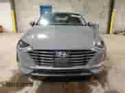 2021 Hyundai Sonata SE z VIN 5NPEG4JA2MH114851, wystawiony jako Copart lot #63607935 z przebiegiem 72 107 mil mil oraz Czysty tytuł • Clean title. Historia ofert i sprzedaży dostępna na DreamBid. Obrazek 5.