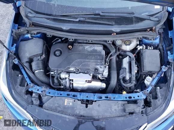 ✅ 2018 Chevrolet Cruze Premier • VIN: 1G1BF5SM0J7196463 • Лот: 72712102. Размещён на Copart с пробегом 113 469 миль миль. Получите бесплатный доступ к архиву аукционных продаж из США и посмотрите подробный отчёт об истории автомобиля на DreamBid. Изображение 11.