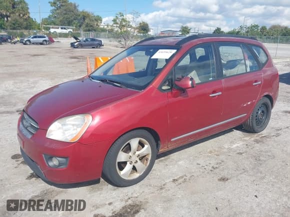 ✅ 2008 Kia Rondo EX • VIN: KNAFG526287128843 • Лот: 43659620. Опубликован ранее на IAAI с пробегом 223 776 миль. Бесплатный доступ к архиву аукционных продаж из США и подробный отчёт об истории автомобиля на DreamBid. Изображение 6.