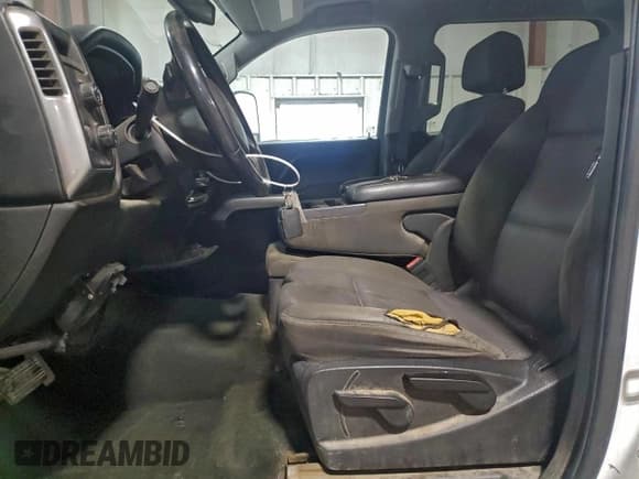 ✅ 2015 Chevrolet Silverado 2500HD LT • VIN: 1GC1KVE84FF184116 • Lot: 93963425. Listed on Copart with 215,459 mi. Free auction sales archive from the USA and detailed vehicle history report at DreamBid. Image 7.