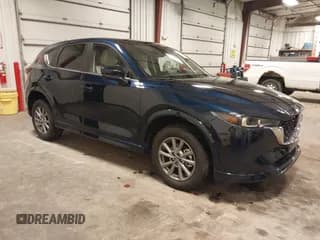 ✅ 2025 Mazda CX-5 S Preferred • VIN: JM3KFBCL2S0542039 • Lot: 43399815. Wystawiony na IAAI z przebiegiem 4 327 mil. Bezpłatny archiwum sprzedaży aukcyjnych z USA i szczegółowy raport historii pojazdu na DreamBid. Zdjęcie 1.
