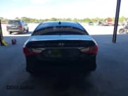 ✅ 2013 Hyundai Sonata GLS • VIN: 5NPEB4AC5DH757811 • Lot: 43591863. Listed on IAAI with 188,721 mi. Free auction sales archive from the USA and detailed vehicle history report at DreamBid. Image 16.