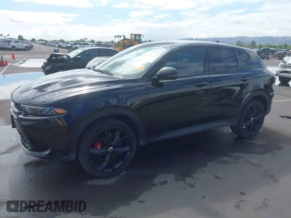 2024 Dodge Hornet GT z VIN ZACNDFAN8R3A14928, wystawiony jako IAAI lot #42387134 z przebiegiem 27 254 mil mil oraz . Historia ofert i sprzedaży dostępna na DreamBid. Obrazek 17.