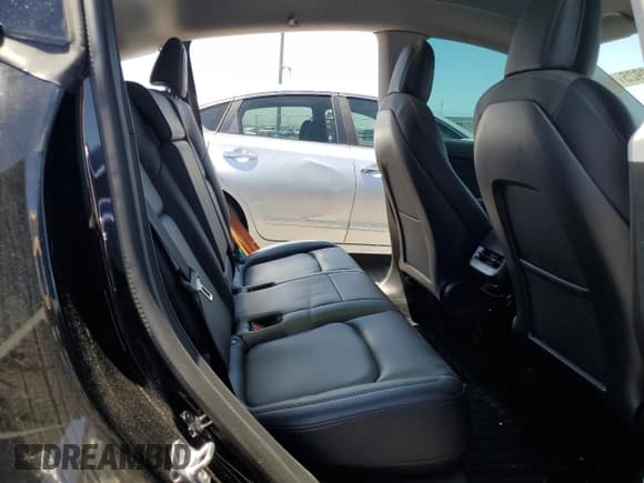 ✅ 2021 Tesla Model Y Performance • VIN: 5YJYGDEF7MF273155 • Lot: 65738925. Wystawiony na Copart z przebiegiem 57 356 mil. Bezpłatny archiwum sprzedaży aukcyjnych z USA i szczegółowy raport historii pojazdu na DreamBid. Zdjęcie 11.