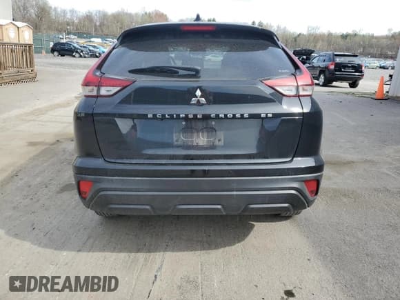 ✅ 2024 Mitsubishi Eclipse Cross ES • VIN: JA4ATUAA2RZ005262 • Лот: 54144135. Опубликован ранее на Copart с пробегом 25 660 миль. Бесплатный доступ к архиву аукционных продаж из США и подробный отчёт об истории автомобиля на DreamBid. Изображение 6.