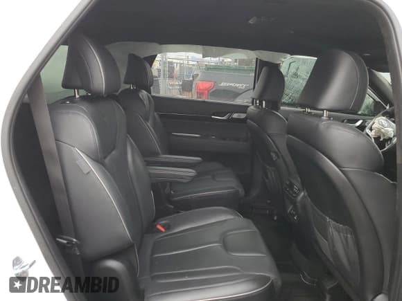 ✅ 2023 Hyundai Palisade Calligraphy • VIN: KM8R7DGE7PU497008 • Лот: 80918644. Опубликован ранее на Copart с пробегом 27 202 миль. Бесплатный доступ к архиву аукционных продаж из США и подробный отчёт об истории автомобиля на DreamBid. Изображение 11.