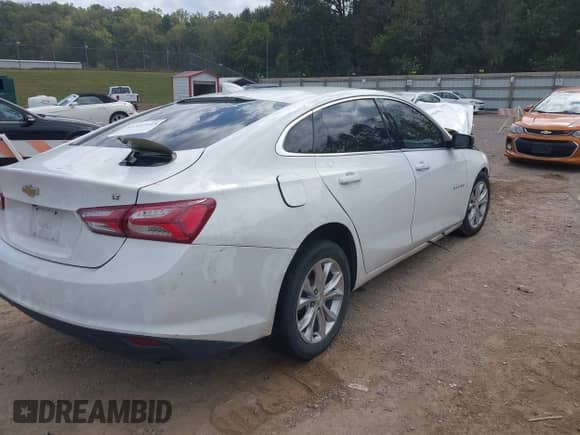2020 Chevrolet Malibu LT with VIN 1G1ZD5ST1LF077261, listed as a IAAI auction lot 43397445 with Not provided miles and . Bid and sale history available at DreamBid. Image 4.