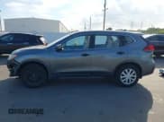 ✅ 2017 Nissan Rogue SV • VIN: JN8AT2MT4HW132123 • Lot: 43481374. Wystawiony na IAAI z przebiegiem 227 015 mil. Bezpłatny archiwum sprzedaży aukcyjnych z USA i szczegółowy raport historii pojazdu na DreamBid. Zdjęcie 15.