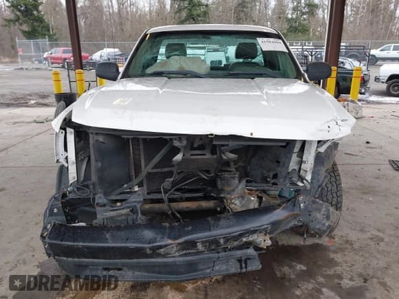 ✅ 2007 Chevrolet Silverado 1500 Work Truck • VIN: 1GCEC14C97Z564727 • Лот: 41504904. Опубликован ранее на IAAI с пробегом 191 131 миль. Бесплатный доступ к архиву аукционных продаж из США и подробный отчёт об истории автомобиля на DreamBid. Изображение 12.