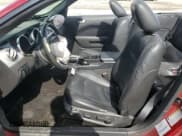 ✅ 2005 Ford Mustang Deluxe • VIN: 1ZVFT84N255250515 • Lot: 55279355. Listed on Copart with 182,633 mi. Free auction sales archive from the USA and detailed vehicle history report at DreamBid. Image 7.