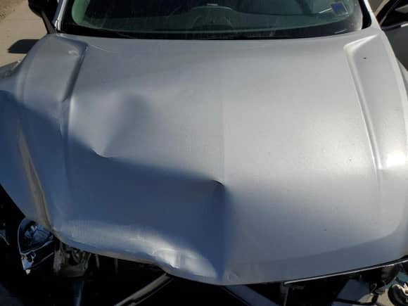 2013 Chevrolet Malibu LS z VIN 1G11B5SA2DF306596, wystawiony jako Copart lot #81811765 z przebiegiem 97 884 mil mil oraz Nie do naprawy • Non repairable. Historia ofert i sprzedaży dostępna na DreamBid. Obrazek 11.