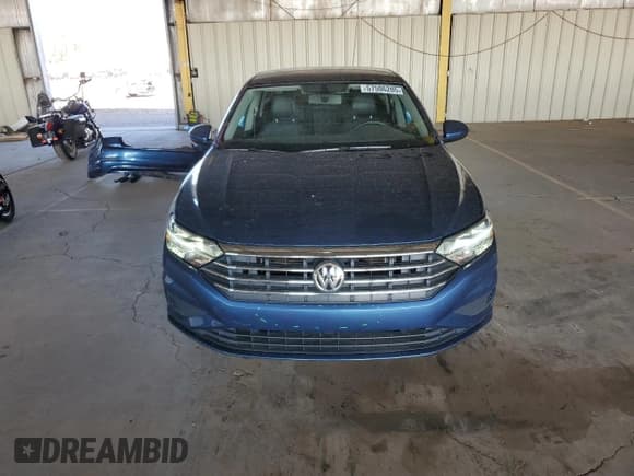 ✅ 2019 Volkswagen Jetta S • VIN: 3VWC57BU7KM254972 • Лот: 57506205. Опубликован ранее на Copart с пробегом 63 117 миль. Бесплатный доступ к архиву аукционных продаж из США и подробный отчёт об истории автомобиля на DreamBid. Изображение 5.