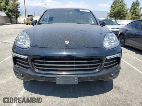 ✅ 2017 Porsche Cayenne • VIN: WP1AA2A29HKA80250 • Lot: 71291675. Listed on Copart with 74,531 mi. Free auction sales archive from the USA and detailed vehicle history report at DreamBid. Image 5.