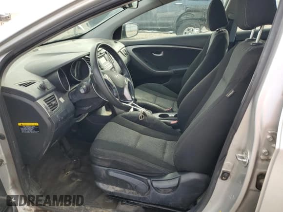 ✅ 2016 Hyundai Elantra • VIN: KMHD35LH5GU319416 • Lot: 80085985. Listed on Copart with 139,608 mi. Free auction sales archive from the USA and detailed vehicle history report at DreamBid. Image 7.