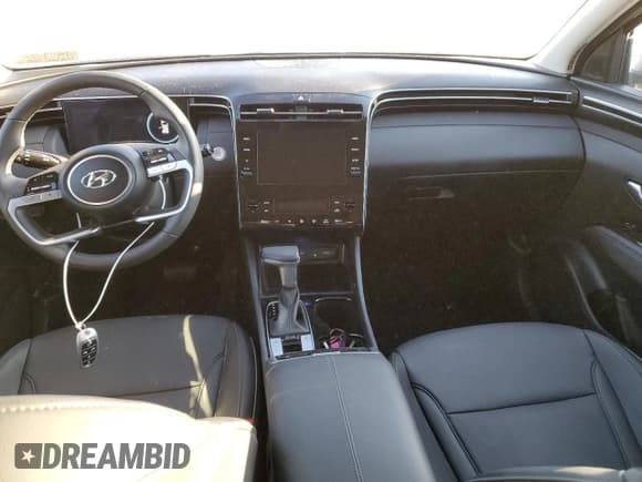 ✅ 2022 Hyundai Tucson SEL • VIN: 5NMJCCAE1NH089981 • Lot: 40817533. Wystawiony na Copart z przebiegiem 5 037 mil. Bezpłatny archiwum sprzedaży aukcyjnych z USA i szczegółowy raport historii pojazdu na DreamBid. Zdjęcie 8.