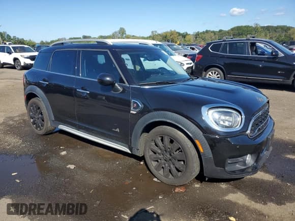 ✅ 2017 MINI Countryman Cooper S • VIN: WMZYT5C32H3D81120 • Lot: 81638455. Wystawiony na Copart z przebiegiem 100 481 mil. Bezpłatny archiwum sprzedaży aukcyjnych z USA i szczegółowy raport historii pojazdu na DreamBid. Zdjęcie 4.
