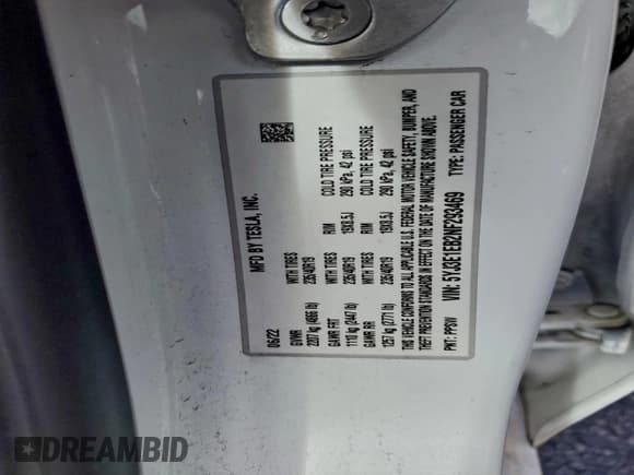 ✅ 2022 Tesla Model 3 Long Range • VIN: 5YJ3E1EB2NF293469 • Лот: 94108795. Опубликован ранее на Copart с пробегом 69 075 миль. Бесплатный доступ к архиву аукционных продаж из США и подробный отчёт об истории автомобиля на DreamBid. Изображение 12.