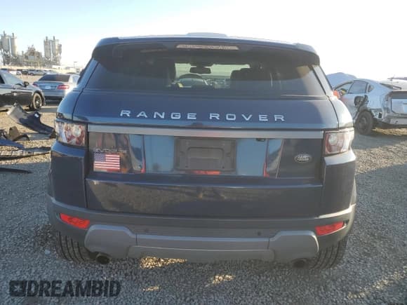 ✅ 2012 Land Rover Range Rover Evoque Pure Premium • VIN: SALVR2BG4CH677343 • Lot: 85421445. Wystawiony na Copart z przebiegiem 118 808 mil. Bezpłatny archiwum sprzedaży aukcyjnych z USA i szczegółowy raport historii pojazdu na DreamBid. Zdjęcie 6.