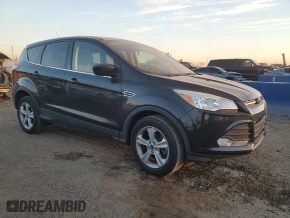 ✅ 2014 Ford Escape SE • VIN: 1FMCU9GX2EUC72070 • Lot: 91641305. Wystawiony na Copart z przebiegiem 80 322 mil. Bezpłatny archiwum sprzedaży aukcyjnych z USA i szczegółowy raport historii pojazdu na DreamBid. Zdjęcie 4.