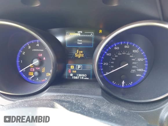 ✅ 2017 Subaru Legacy Limited • VIN: 4S3BNAN6XH3020148 • Lot: 42934389. Wystawiony na IAAI z przebiegiem 158 714 mil. Bezpłatny archiwum sprzedaży aukcyjnych z USA i szczegółowy raport historii pojazdu na DreamBid. Zdjęcie 7.