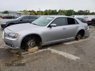 2014 Chrysler 300 S с VIN 2C3CCAGG3EH383842, выставлен на аукционе Copart как лот 71523745 с пробегом 148 048 миль миль и Списание • Salvage title. История ставок и продаж доступна на DreamBid. Изображение 1.