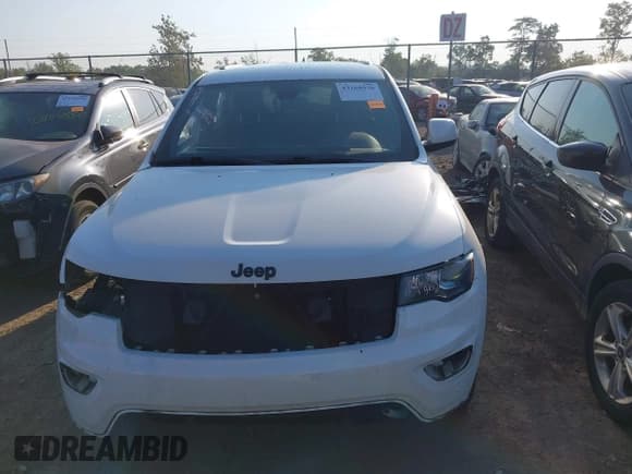 ✅ 2018 Jeep Grand Cherokee Altitude • VIN: 1C4RJEAG8JC438567 • Lot: 43168970. Listed on IAAI with 72,067 mi. Free auction sales archive from the USA and detailed vehicle history report at DreamBid. Image 13.