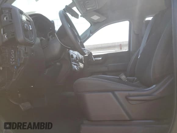 ✅ 2019 Chevrolet Silverado 1500 Custom • VIN: 3GCPWBEF7KG285297 • Lot: 66355794. Listed on Copart with 77,060 mi. Free auction sales archive from the USA and detailed vehicle history report at DreamBid. Image 7.