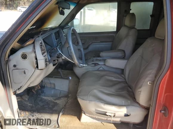 ✅ 1998 GMC Sierra 1500 • VIN: 2GTEK19R1W1527730 • Лот: 80983495. Опубликован ранее на Copart с пробегом Не указан. Бесплатный доступ к архиву аукционных продаж из США и подробный отчёт об истории автомобиля на DreamBid. Изображение 7.