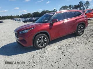 ✅ 2020 Toyota Highlander XLE • VIN: 5TDGZRAH2LS025335 • Lot: 86818545. Wystawiony na Copart z przebiegiem 83 534 mil. Bezpłatny archiwum sprzedaży aukcyjnych z USA i szczegółowy raport historii pojazdu na DreamBid. Zdjęcie 1.