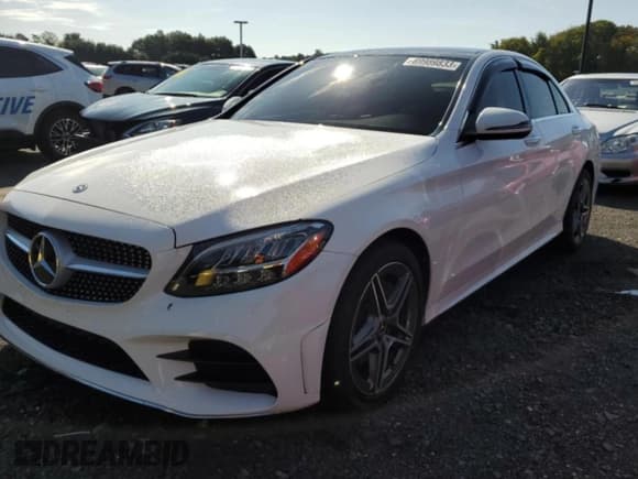 ✅ 2021 Mercedes-Benz C 300 • VIN: W1KWF8EB6MR645731 • Lot: 74212924. Wystawiony na Copart z przebiegiem 30 458 mil. Bezpłatny archiwum sprzedaży aukcyjnych z USA i szczegółowy raport historii pojazdu na DreamBid. Zdjęcie 1.