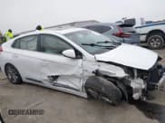 ✅ 2017 Hyundai Ioniq Limited • VIN: KMHC05LC1HU028776 • Lot: 41600718. Wystawiony na IAAI z przebiegiem 113 148 mil. Bezpłatny archiwum sprzedaży aukcyjnych z USA i szczegółowy raport historii pojazdu na DreamBid. Zdjęcie 13.