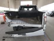 ✅ 2017 Ford F-150 XL • VIN: 1FTEW1C8XHFA75762 • Lot: 42835570. Wystawiony na IAAI z przebiegiem 89 055 mil. Bezpłatny archiwum sprzedaży aukcyjnych z USA i szczegółowy raport historii pojazdu na DreamBid. Zdjęcie 17.