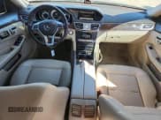 ✅ 2015 Mercedes-Benz E 350 Luxury • VIN: WDDHF8JB2FB085149 • Lot: 82035285. Listed on Copart with 145,270 mi. Free auction sales archive from the USA and detailed vehicle history report at DreamBid. Image 8.