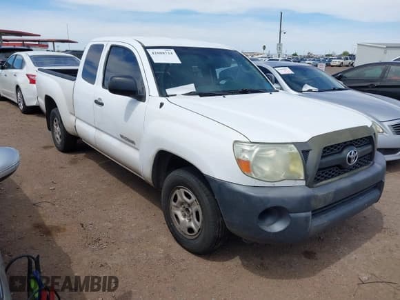✅ 2011 Toyota Tacoma • VIN: 5TFTX4CN9BX004243 • Lot: 42088724. Listed on IAAI with 340,241 mi. Free auction sales archive from the USA and detailed vehicle history report at DreamBid. Image 1.