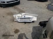 ✅ 2009 Lincoln Town Car Signature Limited • VIN: 2LNHM82V69X612809 • Lot: 63385215. Listed on Copart with 132,250 mi. Free auction sales archive from the USA and detailed vehicle history report at DreamBid. Image 12.