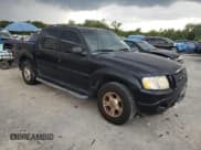 ✅ 2004 Ford Explorer Sport Trac XLS • VIN: 1FMZU77K64UC20720 • Lot: 61735095. Wystawiony na Copart z przebiegiem 213 549 mil. Bezpłatny archiwum sprzedaży aukcyjnych z USA i szczegółowy raport historii pojazdu na DreamBid. Zdjęcie 4.
