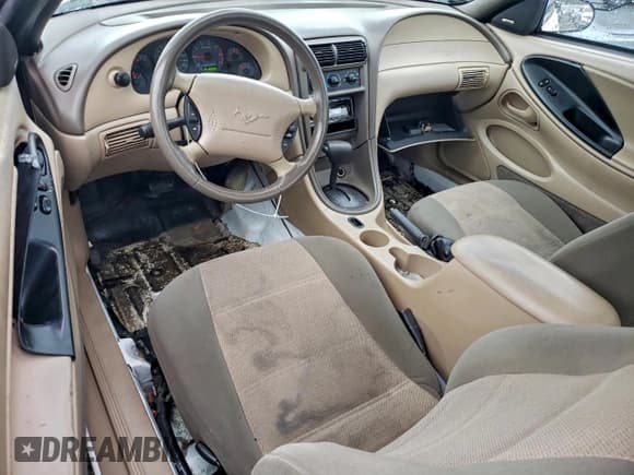 ✅ 2001 Ford Mustang Standard • VIN: 1FAFP40491F181037 • Lot: 95941825. Wystawiony na Copart z przebiegiem 141 693 mil. Bezpłatny archiwum sprzedaży aukcyjnych z USA i szczegółowy raport historii pojazdu na DreamBid. Zdjęcie 8.