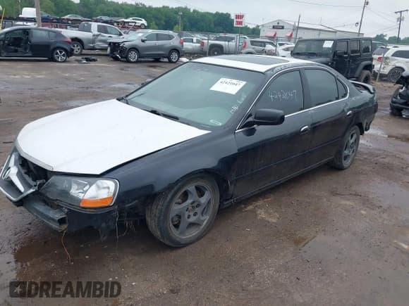 ✅ 2003 Acura TL Type S • VIN: 19UUA56813A007970 • Лот: 42421047. Опубликован ранее на IAAI с пробегом Не указан. Бесплатный доступ к архиву аукционных продаж из США и подробный отчёт об истории автомобиля на DreamBid. Изображение 17.