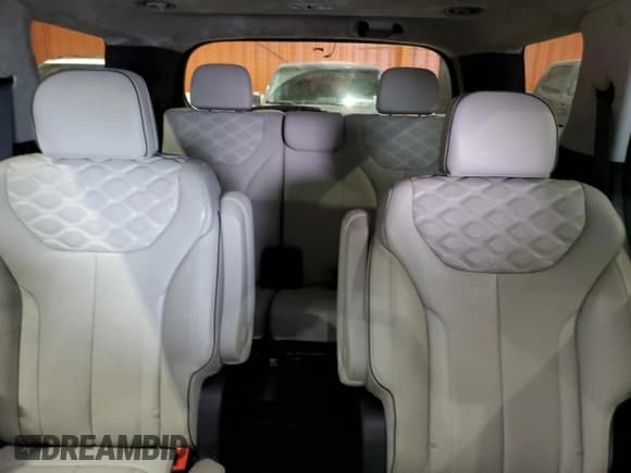 ✅ 2022 Hyundai Palisade Limited • VIN: KM8R5DHE6NU372650 • Лот: 83510154. Опубликован ранее на Copart с пробегом 51 152 миль. Бесплатный доступ к архиву аукционных продаж из США и подробный отчёт об истории автомобиля на DreamBid. Изображение 10.