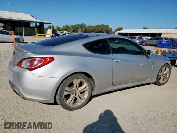 ✅ 2012 Hyundai Genesis Coupe Premium • VIN: KMHHT6KD6CU072472 • Lot: 91179745. Listed on Copart with 192,566 mi. Free auction sales archive from the USA and detailed vehicle history report at DreamBid. Image 3.