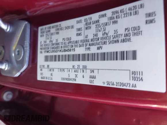 ✅ 2019 Ford Escape SE • VIN: 1FMCU0GD1KUB45615 • Lot: 43565725. Wystawiony na IAAI z przebiegiem 76 373 mil. Bezpłatny archiwum sprzedaży aukcyjnych z USA i szczegółowy raport historii pojazdu na DreamBid. Zdjęcie 9.