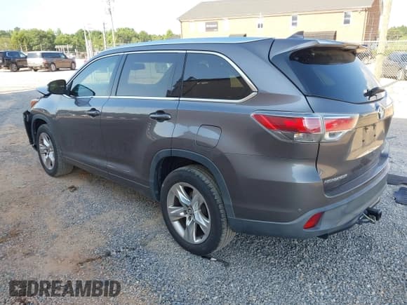 ✅ 2016 Toyota Highlander Limited • VIN: 5TDYKRFH6GS140253 • Lot: 42600349. Wystawiony na IAAI z przebiegiem 170 208 mil. Bezpłatny archiwum sprzedaży aukcyjnych z USA i szczegółowy raport historii pojazdu na DreamBid. Zdjęcie 3.