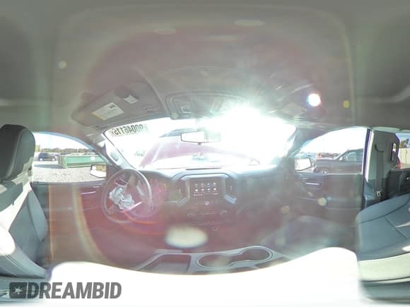 ✅ 2019 Chevrolet Silverado 1500 Custom Trail Boss • VIN: 3GCPYCEF3KG305352 • Lot: 90046115. Wystawiony na Copart z przebiegiem 93 974 mil. Bezpłatny archiwum sprzedaży aukcyjnych z USA i szczegółowy raport historii pojazdu na DreamBid. Zdjęcie 14.