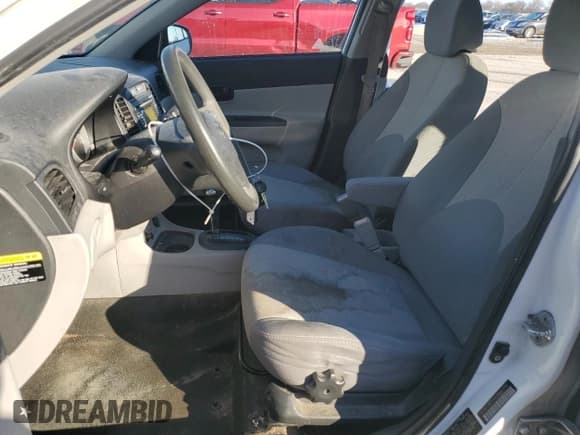 ✅ 2011 Hyundai Accent GLS • VIN: KMHCN4ACXBU607836 • Лот: 88453575. Опубликован ранее на Copart с пробегом 226 604 миль. Бесплатный доступ к архиву аукционных продаж из США и подробный отчёт об истории автомобиля на DreamBid. Изображение 7.