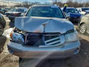 ✅ 2004 Toyota Highlander Limited • VIN: JTEDP21A840022538 • Lot: 95753415. Wystawiony na Copart z przebiegiem 190 769 mil. Bezpłatny archiwum sprzedaży aukcyjnych z USA i szczegółowy raport historii pojazdu na DreamBid. Zdjęcie 5.