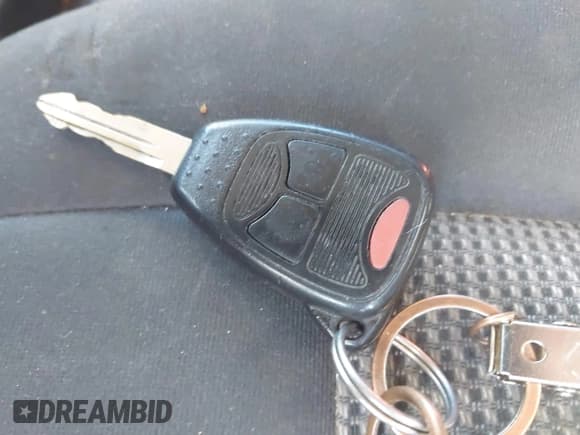 ✅ 2016 Jeep Patriot Sport • VIN: 1C4NJPBA5GD683222 • Lot: 43317735. Listed on IAAI with 153,186 mi. Free auction sales archive from the USA and detailed vehicle history report at DreamBid. Image 11.