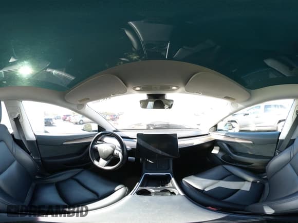 ✅ 2021 Tesla Model 3 Standard Range Plus • VIN: 5YJ3E1EA2MF046412 • Lot: 43575089. Wystawiony na IAAI z przebiegiem 55 851 mil. Bezpłatny archiwum sprzedaży aukcyjnych z USA i szczegółowy raport historii pojazdu na DreamBid. Zdjęcie 21.